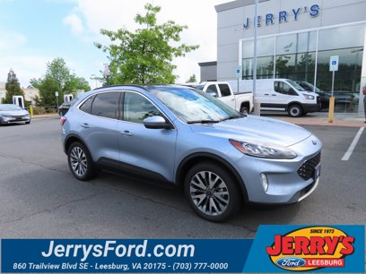 Used 2022 Ford Escape Titanium w/ Class II Trailer Tow Package