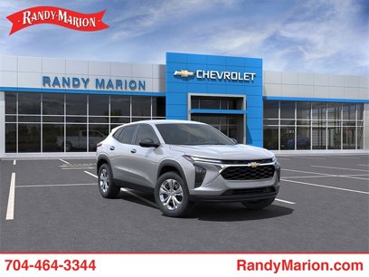New 2025 Chevrolet Trax LS w/ Driver Confidence Package