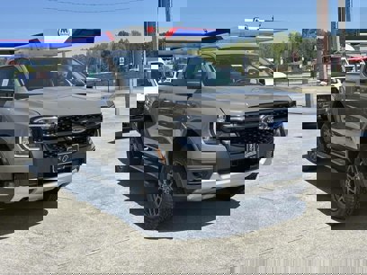 New 2025 Ford Ranger XLT w/ FX4 Off-Road Package