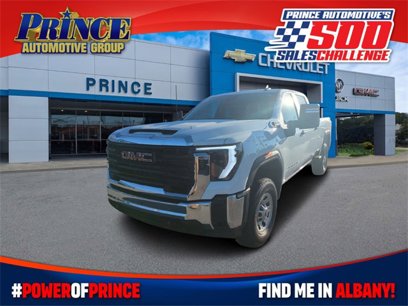 New 2025 GMC Sierra 2500 Pro w/ Convenience Package