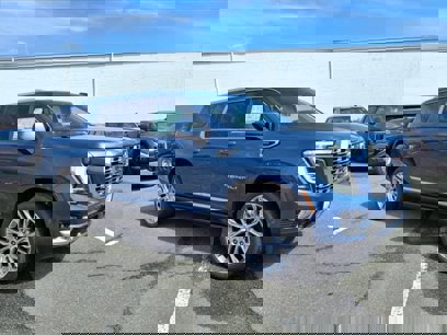 New 2025 GMC Yukon XL Denali w/ Denali Reserve Package