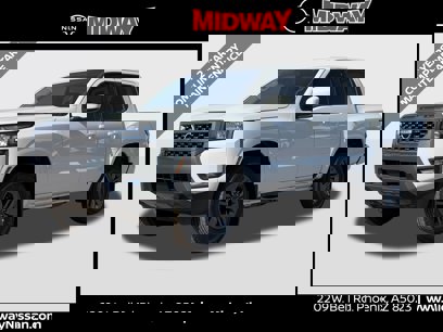 New 2025 Nissan Frontier SV w/ SV Convenience Package
