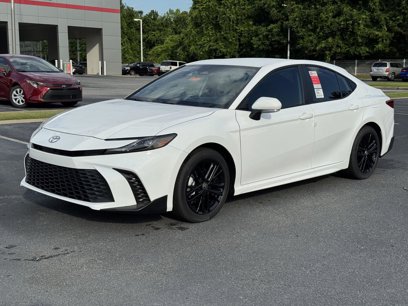New 2025 Toyota Camry SE