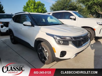 Used 2025 Kia Seltos EX w/ EX Sunroof Package