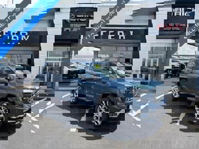 New 2025 GMC Acadia Denali w/ Super Cruise Package