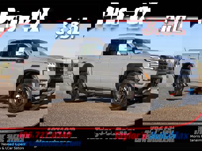 New 2025 Nissan Frontier PRO-4X w/ Pro Convenience Package