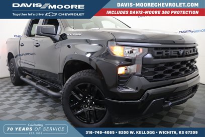 New 2025 Chevrolet Silverado 1500 Custom w/ Turbomax Blackout Package