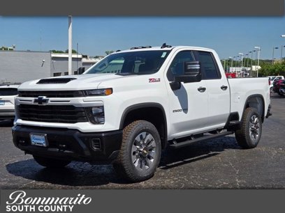 New 2025 Chevrolet Silverado 2500 Custom w/ Custom Value Package