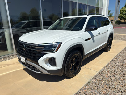 New 2025 Volkswagen Atlas Peak Edition SE