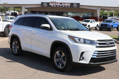 Used 2019 Toyota Highlander Limited Platinum