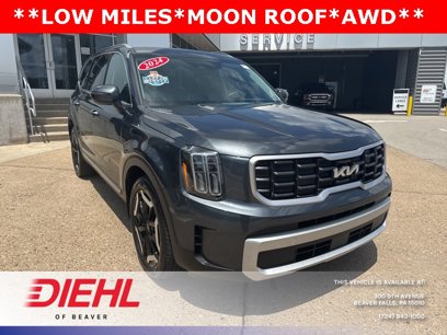Used 2024 Kia Telluride S w/ S Sunroof Package