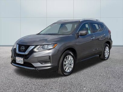 Used 2018 Nissan Rogue SV
