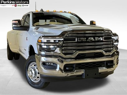 New 2025 RAM 3500 Laramie w/ Max Tow Package