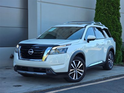 Used 2023 Nissan Pathfinder Platinum