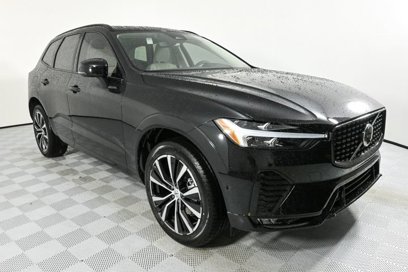 New 2025 Volvo XC60 B5 Plus w/ Protection Package Premier