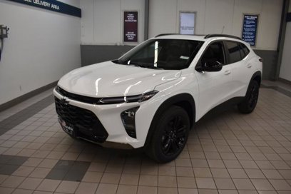 New 2025 Chevrolet Trax ACTIV w/ Sunroof Package
