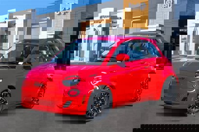 New 2024 FIAT 500 e (RED)
