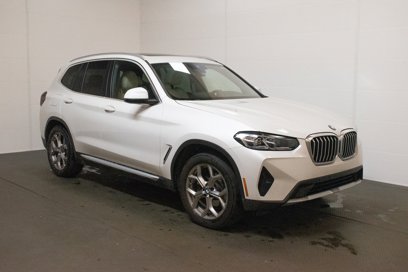 Used 2022 BMW X3 xDrive30i w/ Premium Package 2