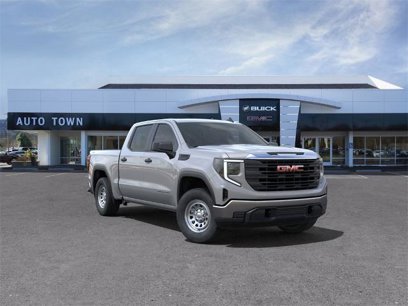 New 2025 GMC Sierra 1500 Pro w/ Convenience Package