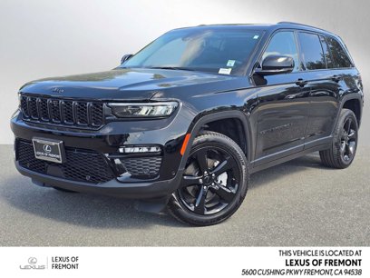 Used 2023 Jeep Grand Cherokee Limited w/ Luxury Tech Group II