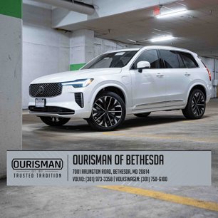 New 2025 Volvo XC90 T8 Plus w/ Protection Package Premier