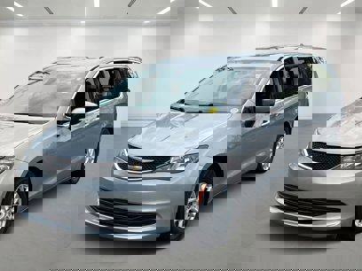 Used 2017 Chrysler Pacifica Touring