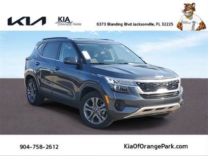 Used 2023 Kia Seltos S w/ Navigation Package