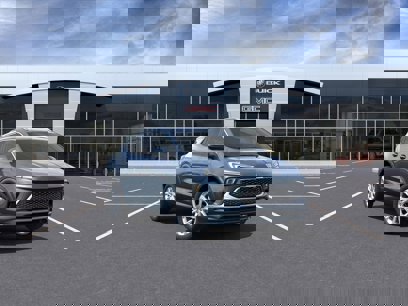 New 2024 Buick Encore GX Avenir w/ Avenir Technology Package