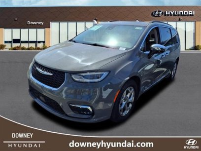 Used 2023 Chrysler Pacifica Limited