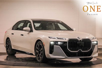 New 2025 BMW 760i xDrive