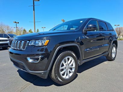 Certified 2022 Jeep Grand Cherokee Laredo E