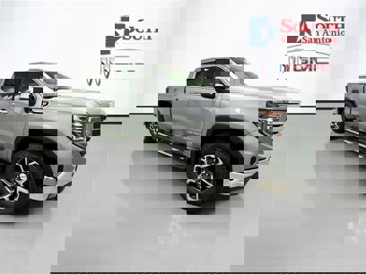 New 2026 GMC Sierra 1500 SLT