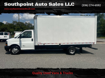 Used 2022 Chevrolet Express 4500 Extended w/ Power Convenience Package