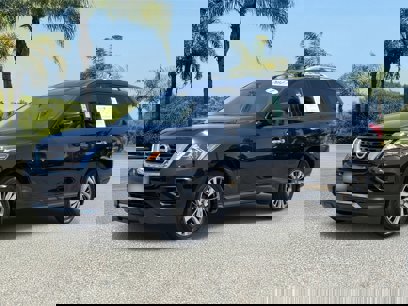 Certified 2017 Nissan Pathfinder S
