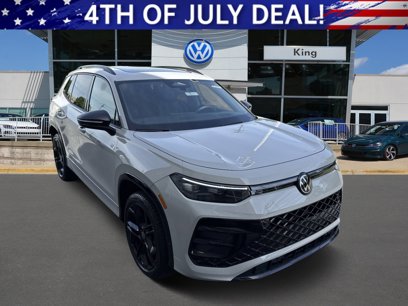 New 2025 Volkswagen Tiguan SE R-Line