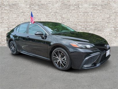 Used 2023 Toyota Camry SE