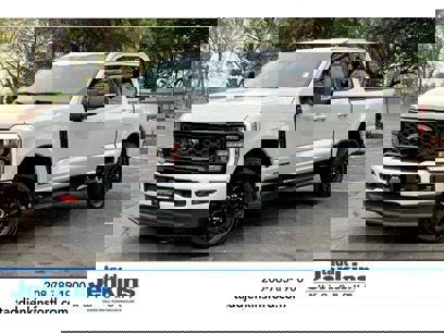New 2025 Ford F350 XLT
