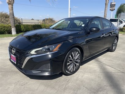 Used 2023 Nissan Altima 2.5 SV
