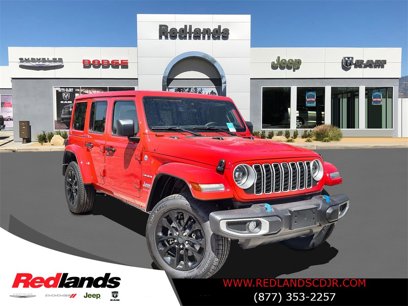 New 2024 Jeep Wrangler Unlimited Sahara w/ Technology Group