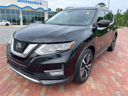 Used 2018 Nissan Rogue SL w/ Premium Package
