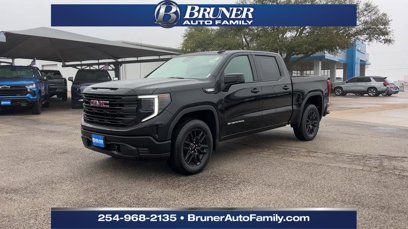 New 2025 GMC Sierra 1500 Pro w/ Graphite Edition