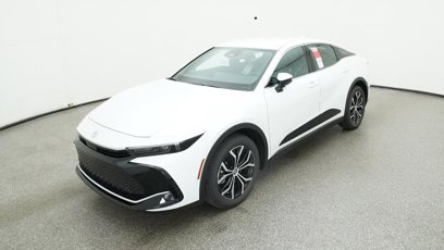 New 2025 Toyota Crown XLE