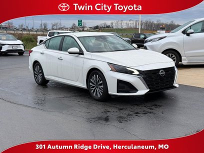 Used 2023 Nissan Altima 2.5 SV