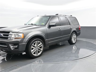 Used 2017 Ford Expedition Limited w/ Equipment Group 301A