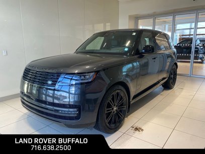 Used 2025 Land Rover Range Rover Long Wheelbase SE