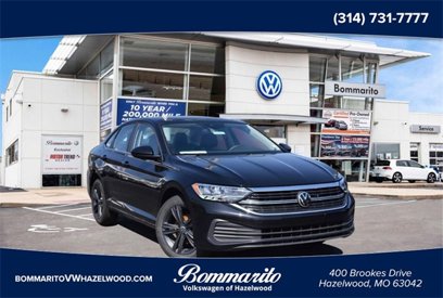 Certified 2024 Volkswagen Jetta SE w/ Panoramic Sunroof Package