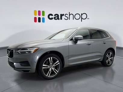 Used 2019 Volvo XC60 T5 Momentum w/ Multimedia Package