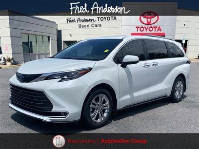 Certified 2024 Toyota Sienna Platinum