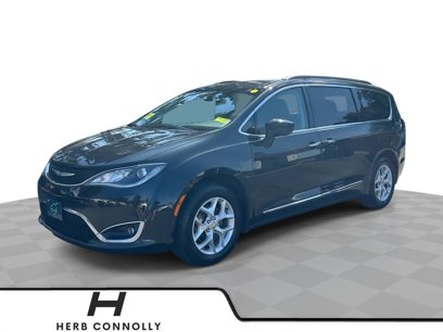Used 2017 Chrysler Pacifica Touring-L