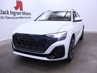 New 2025 Audi Q8 Premium Plus